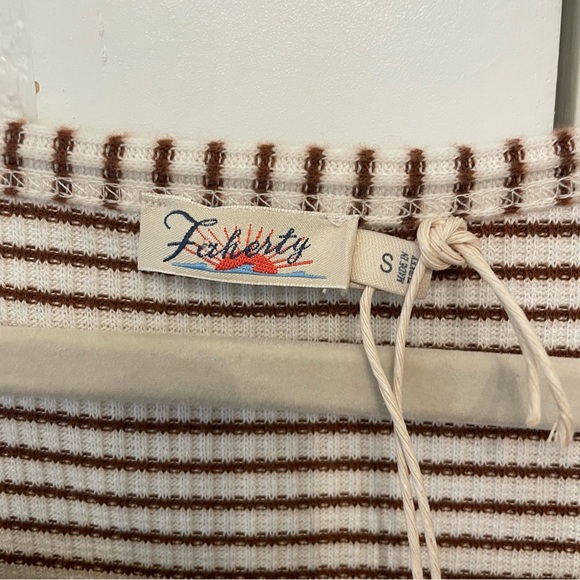 Faherty Legend Ribbed Top - Picture 5 of 7